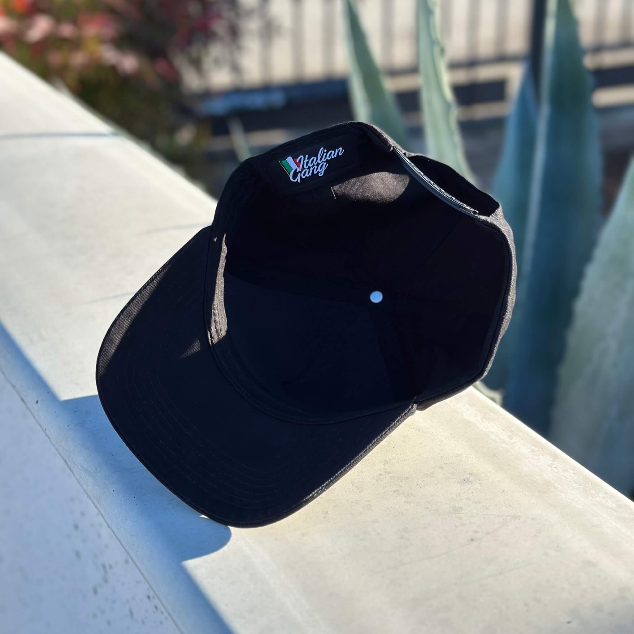 Black Snapback